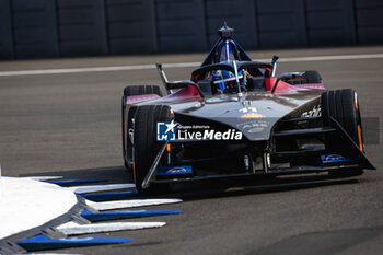2023-06-03 - 11 DI GRASSI Lucas (bra), Mahindra Racing, Spark-Mahindra, Mahindra M9-Electro, action during the 2023 Jakarta ePrix, 8th meeting of the 2022-23 ABB FIA Formula E World Championship, on the Jakarta International e-Prix Circuit from June 2 to 3, 2023 in Jakarta, Indonesia - AUTO - 2023 FORMULA E JAKARTA EPRIX - FORMULA E - MOTORS