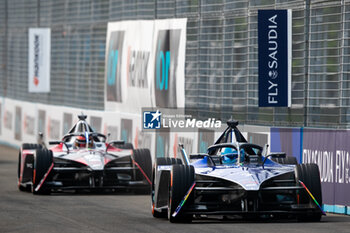 2023-06-03 - 07 GUNTHER Maximilian (ger), Maserati MSG Racing, Spark-Venturi, action 94 WEHRLEIN Pascal (ger), TAG HAUER Porsche Formula E Team, Porsche 99X Electric, action during the 2023 Jakarta ePrix, 8th meeting of the 2022-23 ABB FIA Formula E World Championship, on the Jakarta International e-Prix Circuit from June 2 to 3, 2023 in Jakarta, Indonesia - AUTO - 2023 FORMULA E JAKARTA EPRIX - FORMULA E - MOTORS
