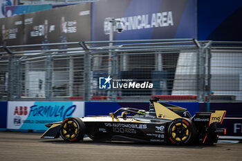 2023-06-04 - 01 VANDOORNE Stoffel (bel), DS Penske Formula E Team, Spark-DS, DS E-Tense FE23, action during the 2023 Jakarta ePrix, 8th meeting of the 2022-23 ABB FIA Formula E World Championship, on the Jakarta International e-Prix Circuit from June 2 to 3, 2023 in Jakarta, Indonesia - AUTO - 2023 FORMULA E JAKARTA EPRIX - FORMULA E - MOTORS