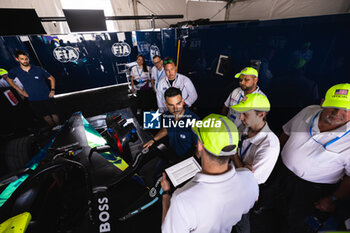 2023-06-23 - FIA Scrutineering briefing during the 2023 Southwire Portland ePrix, 9th meeting of the 2022-23 ABB FIA Formula E World Championship, on the Portland International Raceway from June 22 to 24, 2023 in Portland, United States of America - AUTO - 2023 FORMULA E PORTLAND EPRIX - FORMULA E - MOTORS