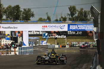 2023-06-24 - 01 VANDOORNE Stoffel (bel), DS Penske Formula E Team, Spark-DS, DS E-Tense FE23, action during the 2023 Southwire Portland ePrix, 9th meeting of the 2022-23 ABB FIA Formula E World Championship, on the Portland International Raceway from June 22 to 24, 2023 in Portland, United States of America - AUTO - 2023 FORMULA E PORTLAND EPRIX - FORMULA E - MOTORS