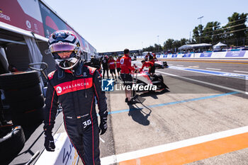 2023-06-24 - LOTTERER André (ger), Avalanche Andretti Formula E, Spark-Porsche, Porsche 99X Electric, portrait pitlane during the 2023 Southwire Portland ePrix, 9th meeting of the 2022-23 ABB FIA Formula E World Championship, on the Portland International Raceway from June 22 to 24, 2023 in Portland, United States of America - AUTO - 2023 FORMULA E PORTLAND EPRIX - FORMULA E - MOTORS