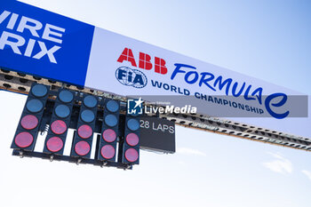 2023-06-25 - branding, start red lights , grille de depart, starting grid during the 2023 Southwire Portland ePrix, 9th meeting of the 2022-23 ABB FIA Formula E World Championship, on the Portland International Raceway from June 22 to 24, 2023 in Portland, United States of America - AUTO - 2023 FORMULA E PORTLAND EPRIX - FORMULA E - MOTORS