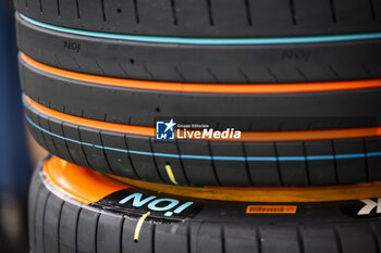 2023-07-13 - Tyre Hankook during the 2023 Hankook Rome ePrix, 10th meeting of the 2022-23 ABB FIA Formula E World Championship, on the Circuit Cittadino dell’EUR from July 14 to 16, 2023 in Rome, Italy - AUTO - 2023 FORMULA E ROME EPRIX - FORMULA E - MOTORS