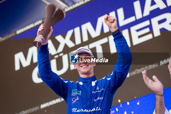 2023-07-15 - GUNTHER Maximilian (ger), Maserati MSG Racing, Spark-Venturi, portrait during the 2023 Hankook Rome ePrix, 10th meeting of the 2022-23 ABB FIA Formula E World Championship, on the Circuit Cittadino dell’EUR from July 14 to 16, 2023 in Rome, Italy - AUTO - 2023 FORMULA E ROME EPRIX - FORMULA E - MOTORS