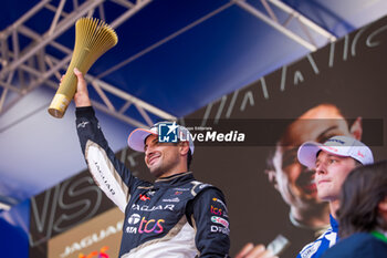 2023-07-15 - EVANS Mitch (nzl), Jaguar TCS Racing, Spark-Jaguar, Jaguar I - Time 6, portrait during the 2023 Hankook Rome ePrix, 10th meeting of the 2022-23 ABB FIA Formula E World Championship, on the Circuit Cittadino dell’EUR from July 14 to 16, 2023 in Rome, Italy - AUTO - 2023 FORMULA E ROME EPRIX - FORMULA E - MOTORS