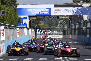 2023-07-15 - Restart, 23 FENESTRAZ Sacha (fra), Nissan Formula E Team, Spark-Nissan, Nissan e-4ORCE 04, action during the 2023 Hankook Rome ePrix, 10th meeting of the 2022-23 ABB FIA Formula E World Championship, on the Circuit Cittadino dell’EUR from July 14 to 16, 2023 in Rome, Italy - AUTO - 2023 FORMULA E ROME EPRIX - FORMULA E - MOTORS