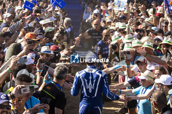 2023-07-15 - Podium ceremony, GUNTHER Maximilian (ger), Maserati MSG Racing, Spark-Venturi, portrait during the 2023 Hankook Rome ePrix, 10th meeting of the 2022-23 ABB FIA Formula E World Championship, on the Circuit Cittadino dell’EUR from July 14 to 16, 2023 in Rome, Italy - AUTO - 2023 FORMULA E ROME EPRIX - FORMULA E - MOTORS