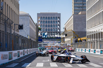 2023-07-15 - 10 BIRD Sam (gbr), Jaguar TCS Racing, Spark-Jaguar, Jaguar I - Time 6, action during the 2023 Hankook Rome ePrix, 10th meeting of the 2022-23 ABB FIA Formula E World Championship, on the Circuit Cittadino dell’EUR from July 14 to 16, 2023 in Rome, Italy - AUTO - 2023 FORMULA E ROME EPRIX - FORMULA E - MOTORS