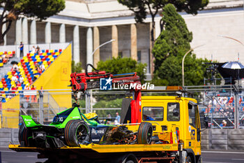 2023-07-15 - 16 BUEMI Sébastien (swi), Envision Racing, Spark-Jaguar, Jaguar I - Time 6, action during the 2023 Hankook Rome ePrix, 10th meeting of the 2022-23 ABB FIA Formula E World Championship, on the Circuit Cittadino dell’EUR from July 14 to 16, 2023 in Rome, Italy - AUTO - 2023 FORMULA E ROME EPRIX - FORMULA E - MOTORS