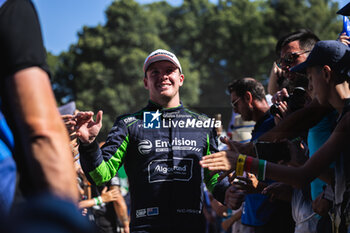 2023-07-15 - CASSIDY Nick (nzl), Envision Racing, Spark-Jaguar, Jaguar I - Time 6, portrait at the podium during the 2023 Hankook Rome ePrix, 10th meeting of the 2022-23 ABB FIA Formula E World Championship, on the Circuit Cittadino dell’EUR from July 14 to 16, 2023 in Rome, Italy - AUTO - 2023 FORMULA E ROME EPRIX - FORMULA E - MOTORS