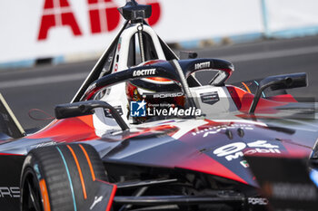 2023-07-16 - 94 WEHRLEIN Pascal (ger), TAG HAUER Porsche Formula E Team, Porsche 99X Electric, action during the 2023 Hankook Rome ePrix, 10th meeting of the 2022-23 ABB FIA Formula E World Championship, on the Circuit Cittadino dell’EUR from July 14 to 16, 2023 in Rome, Italy - AUTO - 2023 FORMULA E ROME EPRIX - FORMULA E - MOTORS