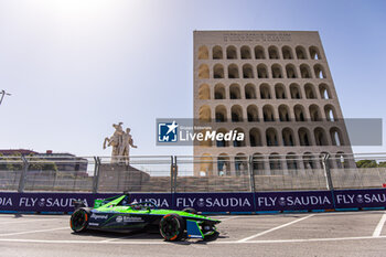 2023-07-16 - 16 BUEMI Sébastien (swi), Envision Racing, Spark-Jaguar, Jaguar I - Time 6, action during the 2023 Hankook Rome ePrix, 10th meeting of the 2022-23 ABB FIA Formula E World Championship, on the Circuit Cittadino dell’EUR from July 14 to 16, 2023 in Rome, Italy - AUTO - 2023 FORMULA E ROME EPRIX - FORMULA E - MOTORS