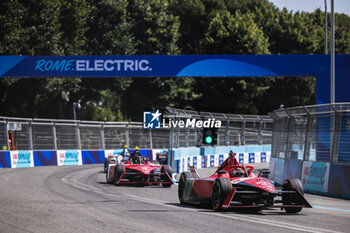 2023-07-16 - 27 DENNIS Jake (gbr), Avalanche Andretti Formula E, Spark-Porsche, Porsche 99X Electric, action 17 NATO Norman (fra), Nissan Formula E Team, Spark-Nissan, Nissan e-4ORCE 04, action 10 BIRD Sam (gbr), Jaguar TCS Racing, Spark-Jaguar, Jaguar I - Time 6, action during the 2023 Hankook Rome ePrix, 10th meeting of the 2022-23 ABB FIA Formula E World Championship, on the Circuit Cittadino dell’EUR from July 14 to 16, 2023 in Rome, Italy - AUTO - 2023 FORMULA E ROME EPRIX - FORMULA E - MOTORS