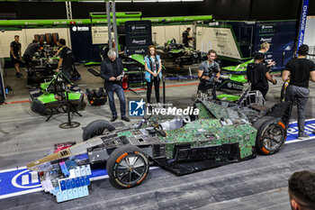 2023-07-27 - Recover-E, From Waste to Race, Envision Racing, during the 2023 Hankook London ePrix, 12th meeting of the 2022-23 ABB FIA Formula E World Championship, on the ExCeL London from July 29 to 30, 2023 in London, United Kingdom - AUTO - 2023 FORMULA E HANKOOK LONDON EPRIX - FORMULA E - MOTORS