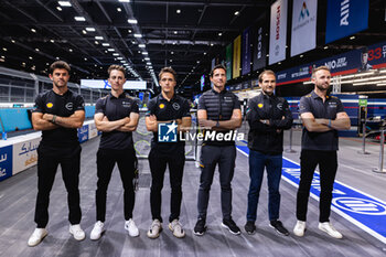 2023-07-27 - NATO Norman (fra), Nissan Formula E Team, Spark-Nissan, Nissan e-4ORCE 04, portrait HUGHES Jake (gbr), Neom McLaren Formula E Team, Spark-Nissan, Nissan e-4ORCE 04, portrait FENESTRAZ Sacha (fra), Nissan Formula E Team, Spark-Nissan, Nissan e-4ORCE 04, portrait JAMES Ian, Team Principal and Managing Director of Neom McLaren Formula E Team, portrait VOLPE Tommaso, Nissan Global Motorsport director, portrait RAST René (ger), Neom McLaren Formula E Team, Spark-Nissan, Nissan e-4ORCE 04, portrait during the 2023 Hankook London ePrix, 12th meeting of the 2022-23 ABB FIA Formula E World Championship, on the ExCeL London from July 29 to 30, 2023 in London, United Kingdom - AUTO - 2023 FORMULA E HANKOOK LONDON EPRIX - FORMULA E - MOTORS