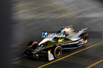 2023-07-28 - 01 VANDOORNE Stoffel (bel), DS Penske Formula E Team, Spark-DS, DS E-Tense FE23, action during the 2023 Hankook London ePrix, 12th meeting of the 2022-23 ABB FIA Formula E World Championship, on the ExCeL London from July 29 to 30, 2023 in London, United Kingdom - AUTO - 2023 FORMULA E HANKOOK LONDON EPRIX - FORMULA E - MOTORS