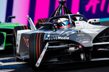 2023-07-29 - 09 EVANS Mitch (nzl), Jaguar TCS Racing, Spark-Jaguar, Jaguar I - Time 6, action during the 2023 Hankook London ePrix, 12th meeting of the 2022-23 ABB FIA Formula E World Championship, on the ExCeL London from July 29 to 30, 2023 in London, United Kingdom - AUTO - 2023 FORMULA E HANKOOK LONDON EPRIX - FORMULA E - MOTORS