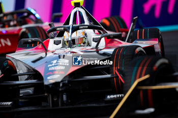 2023-07-29 - 13 DA COSTA Antonio Felix (prt), TAG HAUER Porsche Formula E Team, Porsche 99X Electric, action during the 2023 Hankook London ePrix, 12th meeting of the 2022-23 ABB FIA Formula E World Championship, on the ExCeL London from July 29 to 30, 2023 in London, United Kingdom - AUTO - 2023 FORMULA E HANKOOK LONDON EPRIX - FORMULA E - MOTORS