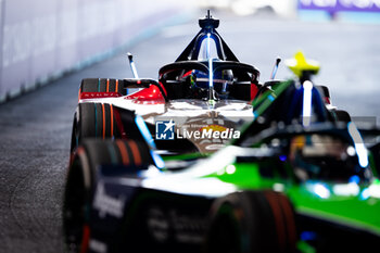 2023-07-29 - 11 DI GRASSI Lucas (bra), Mahindra Racing, Spark-Mahindra, Mahindra M9-Electro, action during the 2023 Hankook London ePrix, 12th meeting of the 2022-23 ABB FIA Formula E World Championship, on the ExCeL London from July 29 to 30, 2023 in London, United Kingdom - AUTO - 2023 FORMULA E HANKOOK LONDON EPRIX - FORMULA E - MOTORS