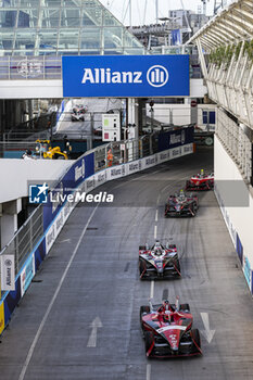 2023-07-29 - 27 DENNIS Jake (gbr), Avalanche Andretti Formula E, Spark-Porsche, Porsche 99X Electric, action during the 2023 Hankook London ePrix, 12th meeting of the 2022-23 ABB FIA Formula E World Championship, on the ExCeL London from July 29 to 30, 2023 in London, United Kingdom - AUTO - 2023 FORMULA E HANKOOK LONDON EPRIX - FORMULA E - MOTORS