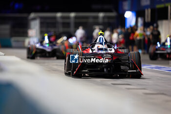 2023-07-29 - 13 DA COSTA Antonio Felix (prt), TAG HAUER Porsche Formula E Team, Porsche 99X Electric, action during the 2023 Hankook London ePrix, 12th meeting of the 2022-23 ABB FIA Formula E World Championship, on the ExCeL London from July 29 to 30, 2023 in London, United Kingdom - AUTO - 2023 FORMULA E HANKOOK LONDON EPRIX - FORMULA E - MOTORS