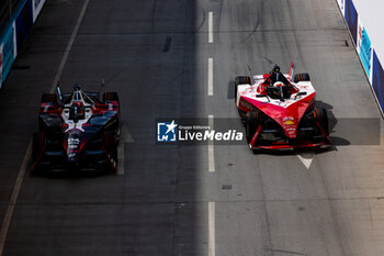 2023-07-30 - 23 FENESTRAZ Sacha (fra), Nissan Formula E Team, Spark-Nissan, Nissan e-4ORCE 04, action during the 2023 Hankook London ePrix, 12th meeting of the 2022-23 ABB FIA Formula E World Championship, on the ExCeL London from July 29 to 30, 2023 in London, United Kingdom - AUTO - 2023 FORMULA E HANKOOK LONDON EPRIX - FORMULA E - MOTORS
