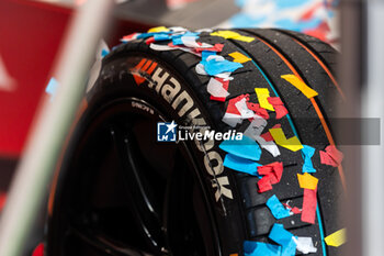 2023-07-30 - Branding Hankook illustration during the 2023 Hankook London ePrix, 12th meeting of the 2022-23 ABB FIA Formula E World Championship, on the ExCeL London from July 29 to 30, 2023 in London, United Kingdom - AUTO - 2023 FORMULA E HANKOOK LONDON EPRIX - FORMULA E - MOTORS