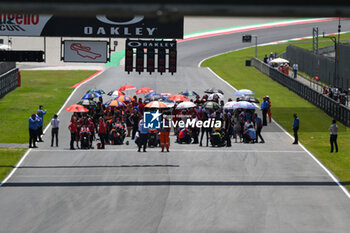 2023-06-11 - MotoGP start Race - RACE MOTOGP GRAND PRIX OF ITALY - MOTOGP - MOTORS