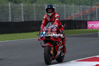 2023-06-11 - Italian rider Francesco Bagnaia of Ducati Lenovo Team at the end of the MotoGP race - RACE MOTOGP GRAND PRIX OF ITALY - MOTOGP - MOTORS