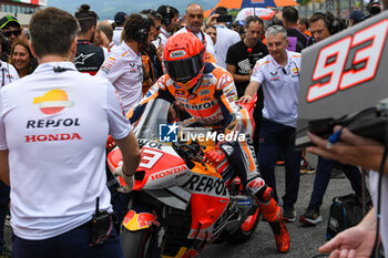 2023-06-10 - Marc Marquez ES Repsol Honda Team Honda in starting grid - TISSOT SPRINT MOTOGP GRAND PRIX OF ITALY - MOTOGP - MOTORS