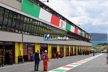 2023-06-10 - A general Mugello International Circuit view of pitline - TISSOT SPRINT MOTOGP GRAND PRIX OF ITALY - MOTOGP - MOTORS