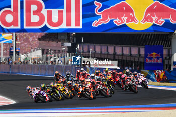 2023-09-10 - MotoGP start Race - GRAN PREMIO RED BULL DI SAN MARINO E DELLA RIVIERA DI RIMINI - RACE AND PRESS CONFERENCE - MOTOGP - MOTORS