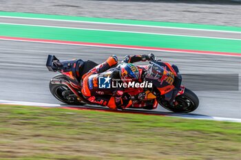 2023-09-01 - Brad Binder (33) of South Africa and Red Bull KTM Factory Racing during the MOTO GP Free Practice 1 of the Catalunya Grand Prix at Montmelo racetrack, Spain on September 01, 2023 (Photo: Alvaro Sanchez) Cordon Press - FREE PRACTICE MOTOGP GRAN PRIX CATALUNYA - MOTOGP - MOTORS