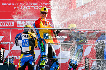 2023-11-26 - F. Aldeguer Beta Tools - Speed Up Racing celebrates the first place of the Moto2 race - 2023 MOTOGP GRAND PRIX OF SPAIN - GRAN PREMIO MOTUL DE LA COMUNITAT VALENCIANA - RACE E PRESS CONFERENCE - MOTOGP - MOTORS
