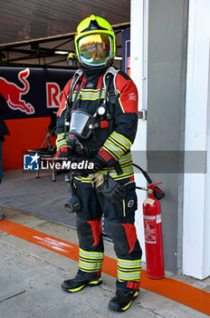 2023-11-25 - Firefighter in uniform - 2023 MOTOGP GRAND PRIX OF SPAIN - GRAN PREMIO MOTUL DE LA COMUNITAT VALENCIANA - PADDOCK AND BOX - MOTOGP - MOTORS