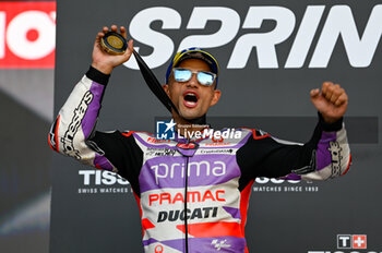 2023-11-25 - Martin Jorge SPA Prima Pramac Racing Ducati celebrate at the end of the MotoGP Tissot Sprint Race - 2023 MOTOGP GRAND PRIX OF SPAIN - GRAN PREMIO MOTUL DE LA COMUNITAT VALENCIANA - TISSOT SPRINT RACE - MOTOGP - MOTORS