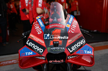 2023-11-25 - Details of Bagnaia Francesco ITA Ducati Lenovo Team Ducati moto - 2023 MOTOGP GRAND PRIX OF SPAIN - GRAN PREMIO MOTUL DE LA COMUNITAT VALENCIANA - TISSOT SPRINT RACE - MOTOGP - MOTORS