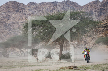 2023-01-01 - 118 LEPELLEY Benjamin (fra), Team Dumontier Racing, Husqvarna, Moto, action during the Stage 1 of the Dakar 2023 around Sea Camp, on January 1st, 2023 near Yanbu, Saudi Arabia - AUTO - DAKAR 2023 - STAGE 1 - RALLY - MOTORS