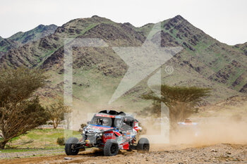 2023-01-02 - 345 KOLOC Yasmeen (syc), PERRY Taye (ger), Buggyra ZM Academy, Buggyra Can-Am, SSV, action during the Stage 2 of the Dakar 2023 between Sea Camp and Al-'Ula, on January 2nd, 2023 in Al-'Ula, Saudi Arabia - AUTO - DAKAR 2023 - STAGE 2 - RALLY - MOTORS