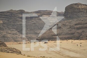 2023-01-03 - 207 SAINZ Carlos (spa), CRUZ Lucas (spa), Team Audi Sport, Audi RS Q e-tron E2, Auto, action during the Stage 3 of the Dakar 2023 between Al-'Ula and Haïl, on January 3rd, 2023 in Haïl, Saudi Arabia - AUTO - DAKAR 2023 - STAGE 3 - RALLY - MOTORS