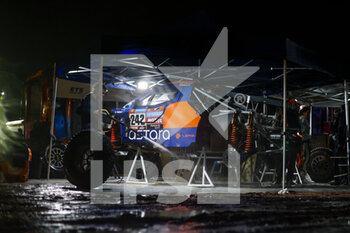 2023-01-03 - 242 CHECA Carlos (spa), SOLA TERRADELLAS Marc (spa), Astara Team, Astara, Auto, ambiance, rain during the Stage 3 of the Dakar 2023 between Al-'Ula and Haïl, on January 3rd, 2023 in Haïl, Saudi Arabia - AUTO - DAKAR 2023 - STAGE 3 - RALLY - MOTORS