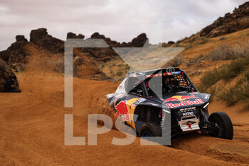2023-01-04 - 314 GUTHRIE Mitchell (usa), WALCH Kellon (usa), Red Bull Off-Road Junior Team USA presented by BF Goodrich, SSV, FIA W2RC, action during the Stage 4 of the Dakar 2023 around Haïl, on January 4th, 2023 in Haïl, Saudi Arabia - AUTO - DAKAR 2023 - STAGE 4 - RALLY - MOTORS