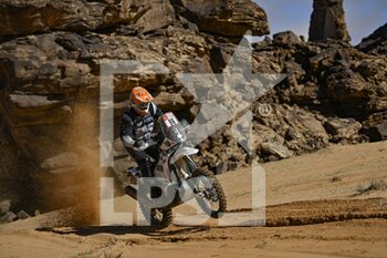 2023-01-04 - 96 ARGUBRIGHT Jacob (usa), Duust Rally Team, Husqvarna, Moto, action during the Stage 4 of the Dakar 2023 around Haïl, on January 4th, 2023 in Haïl, Saudi Arabia - AUTO - DAKAR 2023 - STAGE 4 - RALLY - MOTORS
