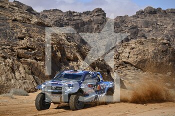 2023-01-04 - 219 BAUD Lionel (fra), BOULANGER Rémi (fra), Overdrive Racing, Toyota Hilux, Auto, action during the Stage 4 of the Dakar 2023 around Haïl, on January 4th, 2023 in Haïl, Saudi Arabia - AUTO - DAKAR 2023 - STAGE 4 - RALLY - MOTORS