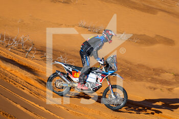 2023-01-05 - 48 PEDREDO GARCIA Joan (spa), Rieju Team, KTM, Moto, Original by Motul, action during the Stage 5 of the Dakar 2023 around Haïl, on January 5th, 2023 in Haïl, Saudi Arabia - AUTO - DAKAR 2023 - STAGE 5 - RALLY - MOTORS