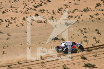 2023-01-05 - 200 AL-ATTIYAH Nasser (qat), BAUMEL Mathieu (fra), Toyota Gazoo Racing, Toyota Hilux, Auto, FIA W2RC, action during the Stage 5 of the Dakar 2023 around Haïl, on January 5th, 2023 in Haïl, Saudi Arabia - AUTO - DAKAR 2023 - STAGE 5 - RALLY - MOTORS