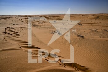 2023-01-05 - Sand, desert, dune landscape during the Stage 5 of the Dakar 2023 around Haïl, on January 5th, 2023 in Haïl, Saudi Arabia - AUTO - DAKAR 2023 - STAGE 5 - RALLY - MOTORS