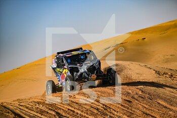 2023-01-05 - 301 QUINTERO Seth (usa), ZENZ Dennis (ger), Red Bull Off-Road Junior Team USA presented by BF Goodrich, Can-Am, SSV, FIA W2RC, action during the Stage 5 of the Dakar 2023 around Haïl, on January 5th, 2023 in Haïl, Saudi Arabia - AUTO - DAKAR 2023 - STAGE 5 - RALLY - MOTORS