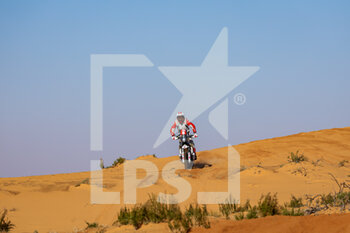 2023-01-06 - 49 ZACCHETTI Cesare (ita), Team Lucky Explorer, MV Augusta, KTM, Moto, Original by Motul, Motul, action during the Stage 6 of the Dakar 2023 between Haïl and Riyadh, on January 6th, 2023 in Haïl, Saudi Arabia - AUTO - DAKAR 2023 - STAGE 6 - RALLY - MOTORS